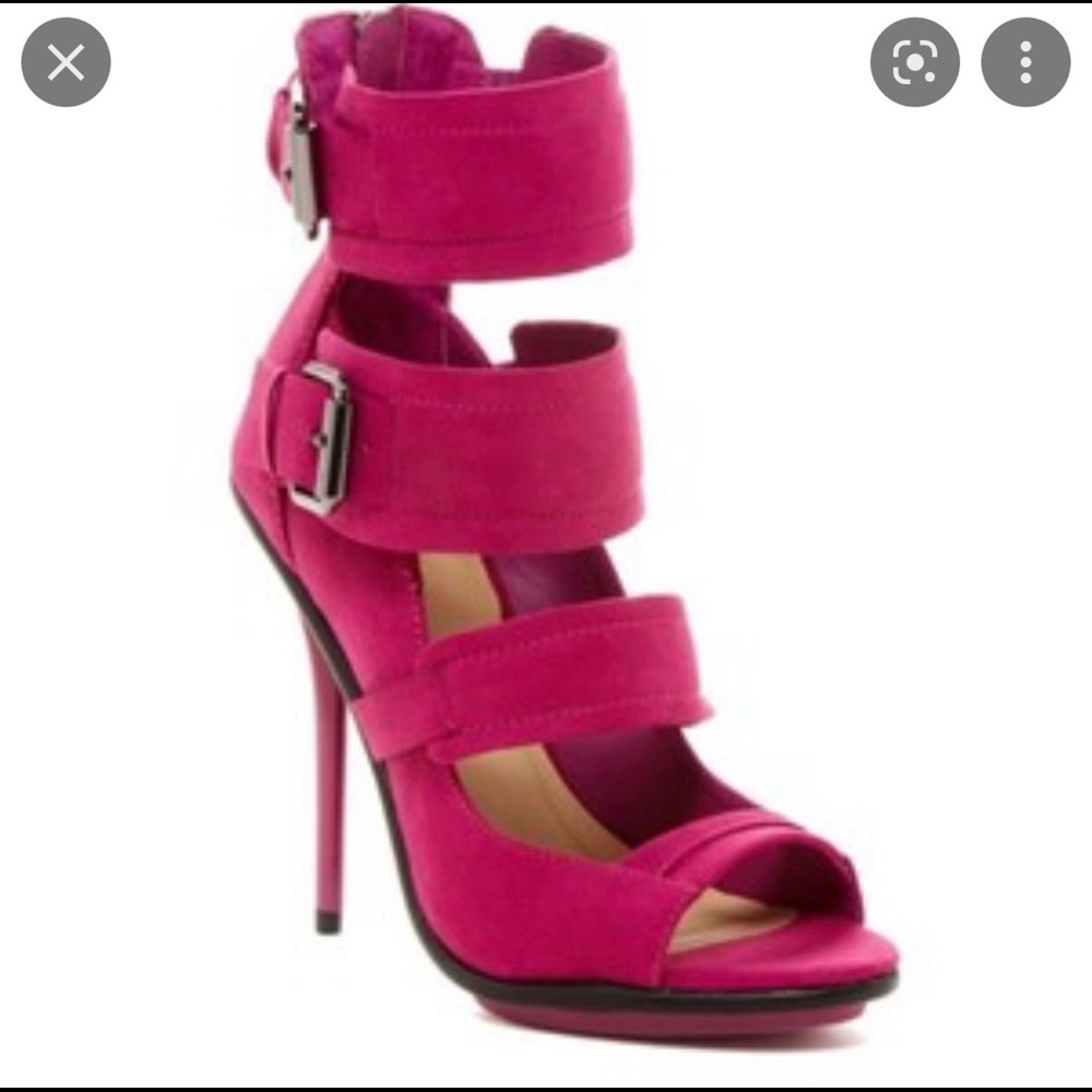 gx by GWEN STEFANI Pink Fuchsia Caviar Sandal with Buckles Size 7.5